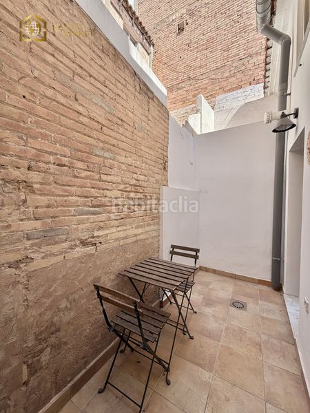 Foto 5c2323e6-5354-478a-810b-9c37e70145d9. Casa adossada amb calefacció a El Cabanyal-El Canyamelar Valencia