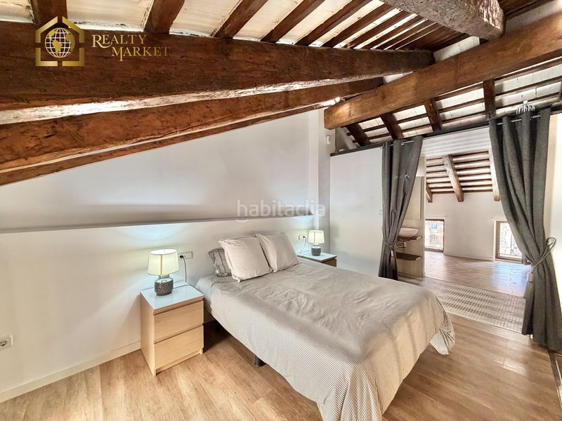 Foto 72c1e8b5-d1cc-4055-a235-43b6385e22fc. Casa adossada amb calefacció a El Cabanyal-El Canyamelar Valencia