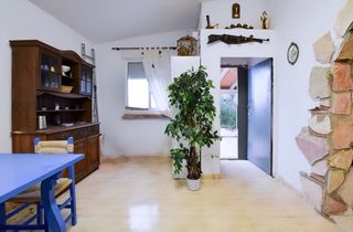 Rural plot  Carrer sant jaume. Terreno con casita con vistas en sant jordi