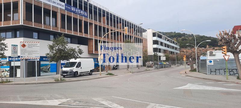 Foto bef75ca2-3176-4a0e-bd72-dbbeaac96af4. Location local commercial dans Montgat