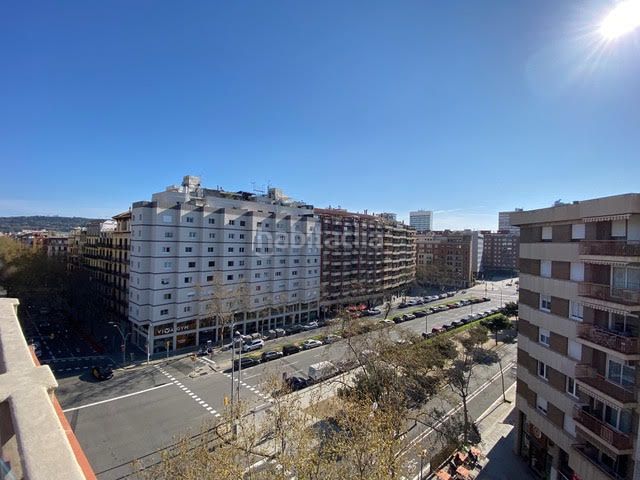 Foto dfbc98c1-96b5-4e67-94bc-7a0a739a2a1e. Àtic amb calefacció a La Nova Esquerra de l´Eixample Barcelona