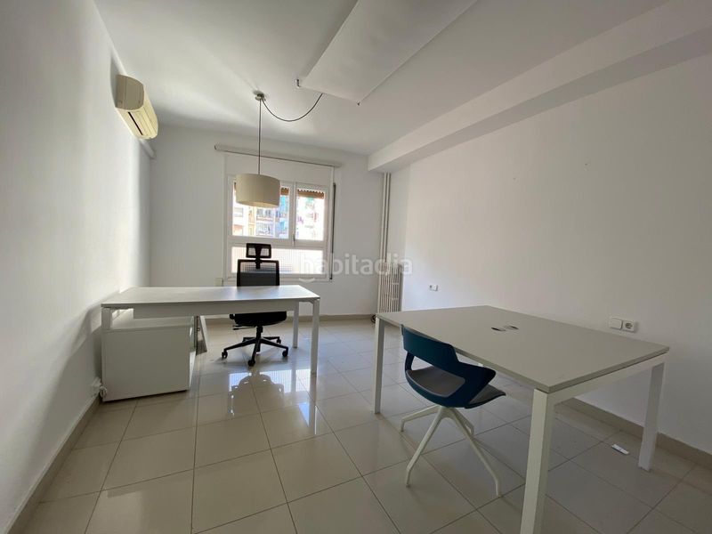 Foto a9ea275d-8df8-4a02-816a-c3c07e8b64e7. Miete büro mit heizung in La Nova Esquerra de l´Eixample Barcelona