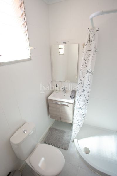 Foto dcf9ad2e-23e8-4916-825e-168d9bc9a4ab. Casa a carrer del rosari 80 a El Cabanyal-El Canyamelar Valencia