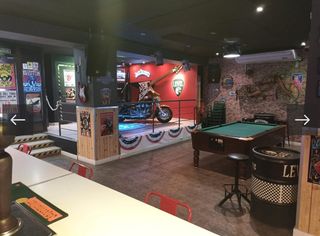 Business premise in Calle comunidad valenciana 61. Venta local comercial con licencia de noche oportunidad centro a