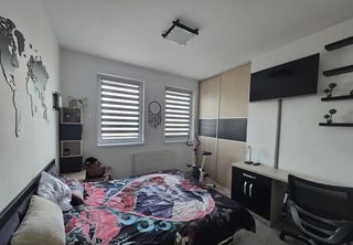 Miete Etagenwohnung  Avinguda de gaspar aguilar. Piso en alquiler de 2 dormitorios en avenida de gaspar aguilar,