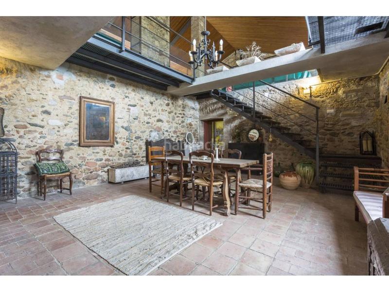 Foto a9088138-a05f-4e08-ac58-20fab107b1b8. Mas avec chauffage parking dans Sant Feliu de Buixalleu