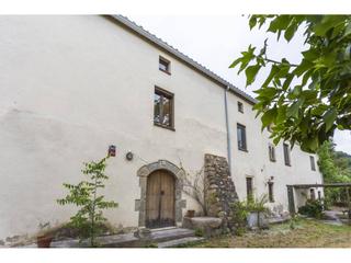 Bauernhof  Rio park. Masia en venta st. feliu de buixalleu