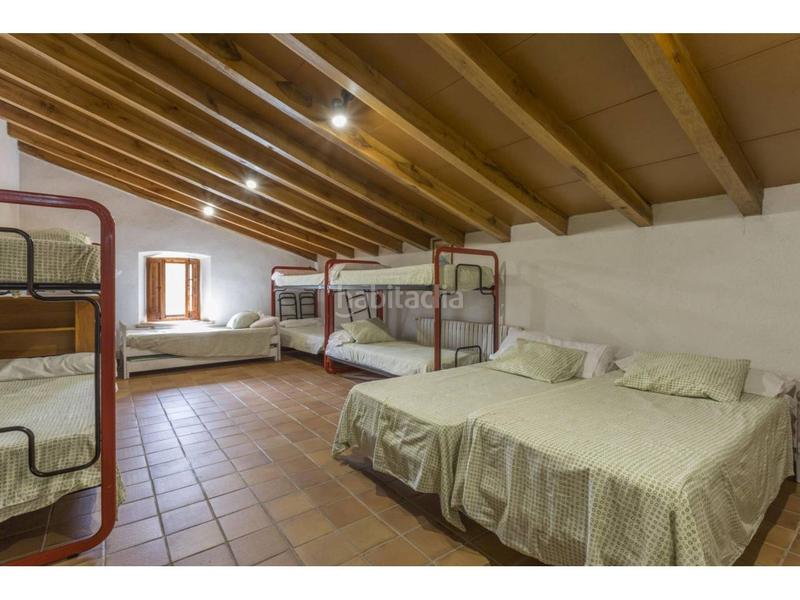Foto 15496d16-856e-4a81-94c9-b5f0a5641229. Masía masia en venta en Anglès
