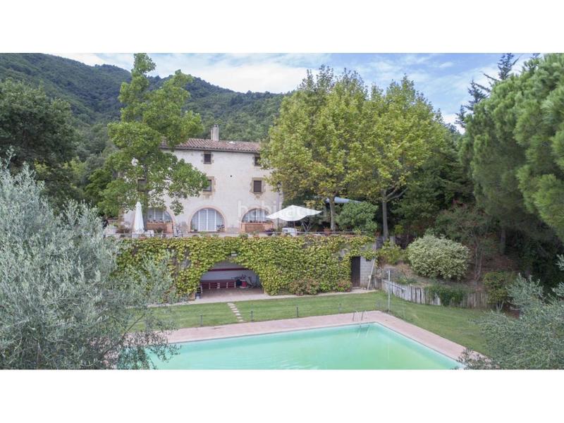 Foto 42c0d001-d14b-43a7-936b-52a1e3294969. Masía masia en venta en Anglès