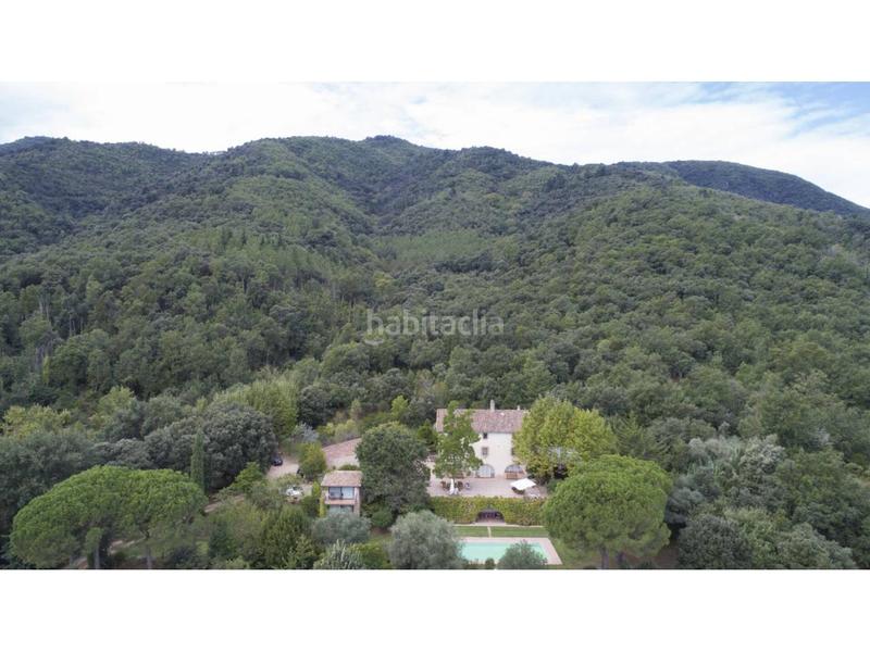Foto 46832b32-5ba9-4130-b647-0c3bb9cc6659. Masía masia en venta en Anglès