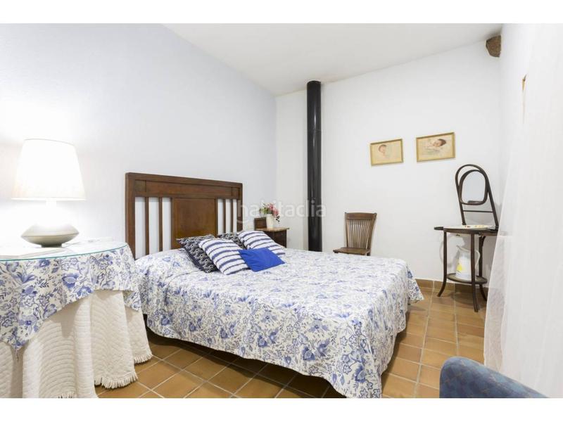 Foto 61a1e5ce-b120-49c8-a27d-734cb0d1d568. Masía masia en venta en Anglès