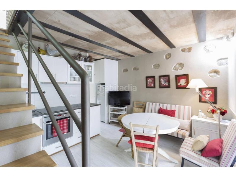 Foto a082b174-5081-4f2e-9c0c-04e12d3f30ca. Masía masia en venta en Anglès
