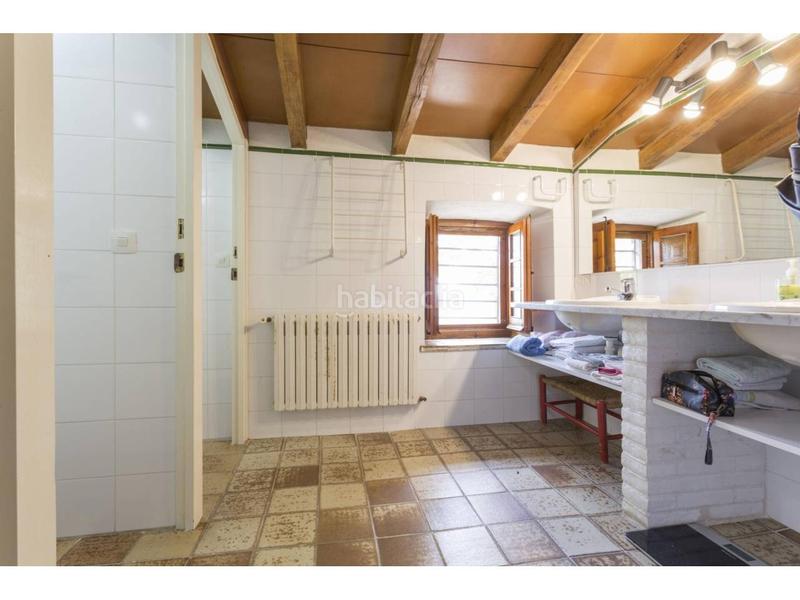 Foto a3b2dc4f-8789-47d8-b511-6c815d0ca586. Masía masia en venta en Anglès
