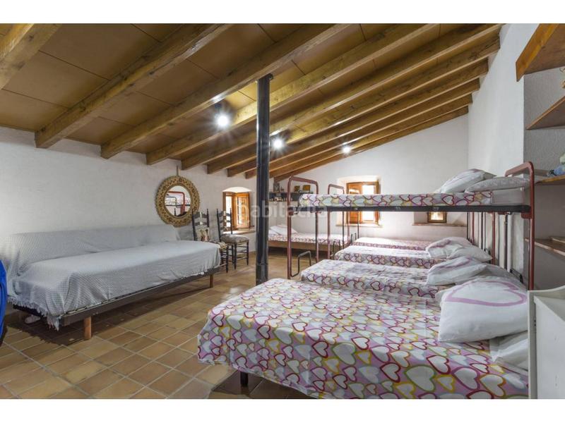 Foto b96f9bd5-df17-4169-bc20-1189ba03b054. Masía masia en venta en Anglès