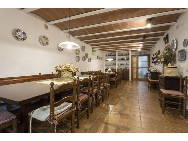 Foto c934f8ea-2388-45ef-a9e6-5d8340039cf0. Masía masia en venta en Anglès