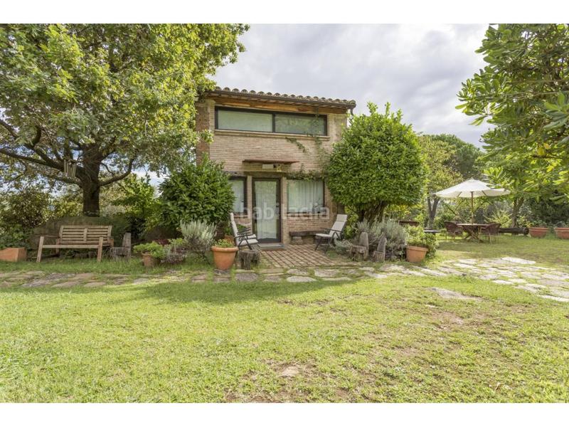 Foto c9bd25c4-e8a7-41d0-8a0e-3b5b30a9b53d. Masía masia en venta en Anglès