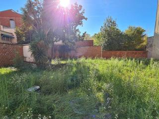 Terreny residencial  Pep ventura. Parcela en venta en mas masóhospital