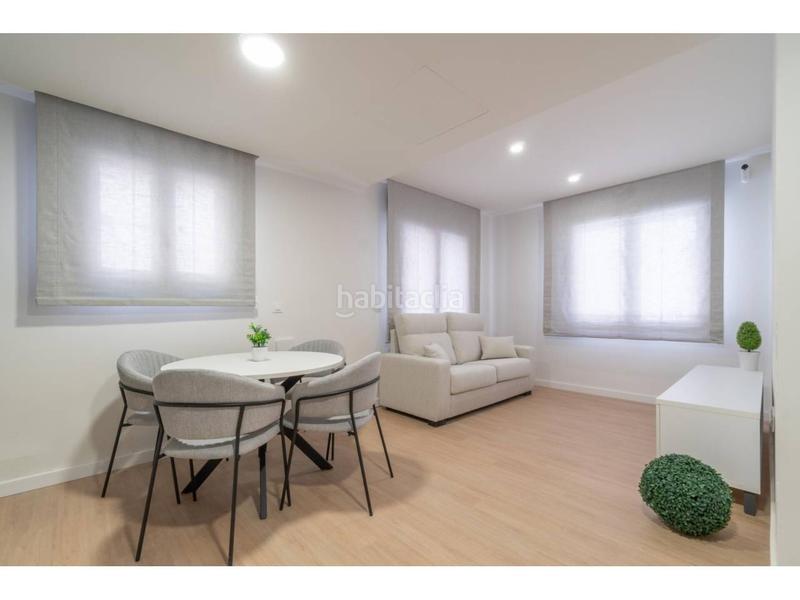 Foto 0fcda892-13cd-49b9-96c4-68e90afbb253. Apartamento  en venta en casc antic en Roses