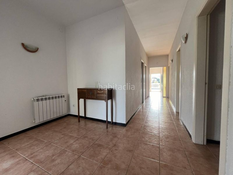 Foto 2262b36a-dd46-48db-a094-24b5a7baf013. Casa amb aparcament piscina a Tordera - Fluvià - Llobregat Empuriabrava