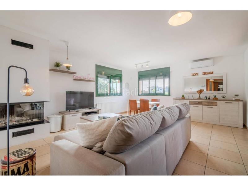 Foto 0a0e1649-ec6c-454a-83b6-95394d73d5f9. Casa en pi 12 casa unifamiliar aislada en Sils