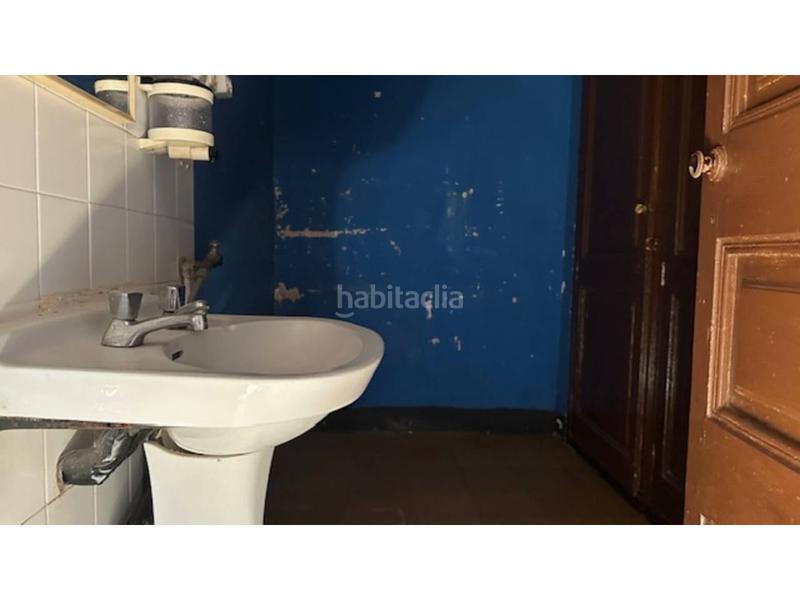 Foto 0b80fb32-38fa-40bb-b3d6-b61747893961. Piso  en venta en Anglès