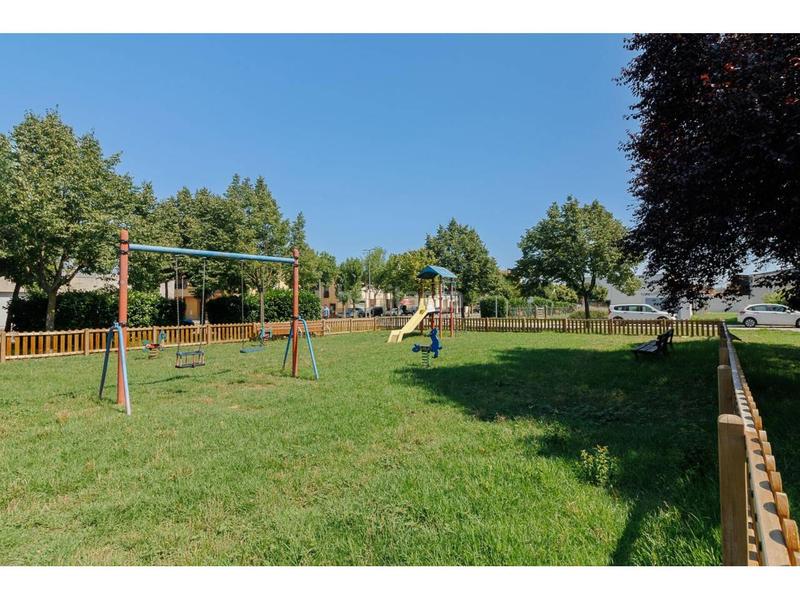 Foto 263f163e-9a6d-4fcb-9a93-1ddff49437fa. Piso  en venta en Vilablareix