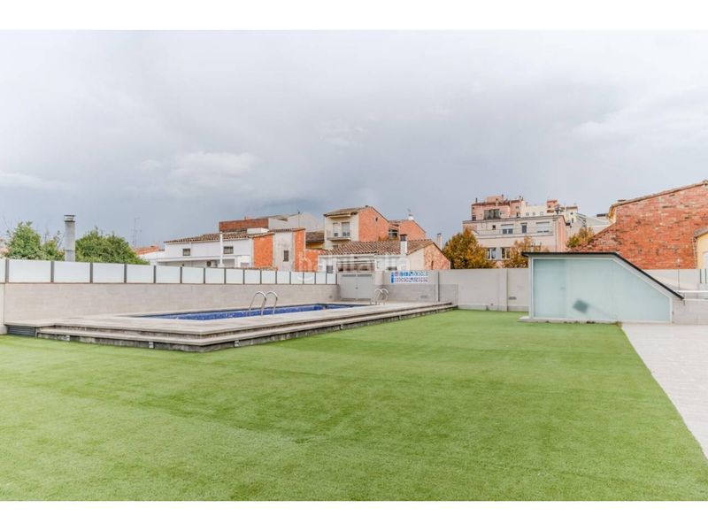 Foto 5bba7a95-bb02-44e2-9588-3e3c9361c63d. Àtic amb calefacció aparcament piscina a Veïnat Salt