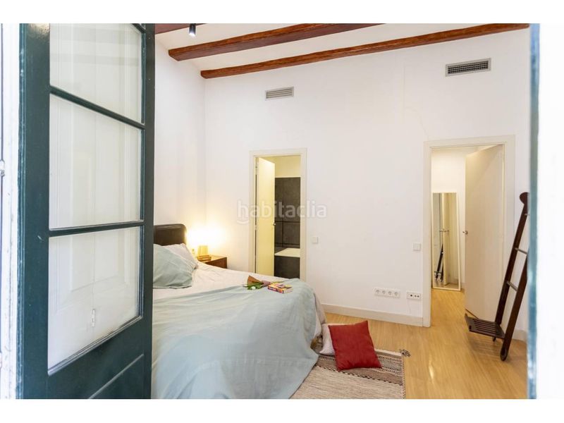 Foto 110f6052-086e-401d-a2a8-f60f1b3564b3. Pis amb calefacció a Centre-Barri Vell Girona