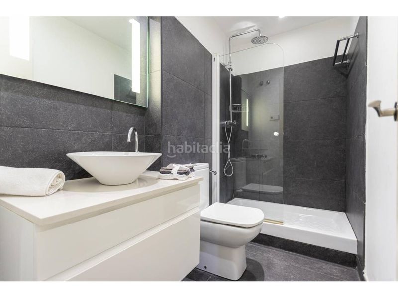 Foto 565a69e2-ac73-49f2-a59f-066fbc2800f5. Pis amb calefacció a Centre-Barri Vell Girona