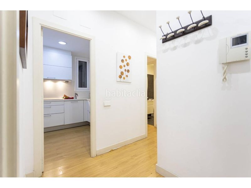 Foto 88593262-f3b7-4ef9-adba-5788d23d60c3. Pis amb calefacció a Centre-Barri Vell Girona