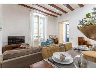 Flat  Calle mercaders. Piso en venta en el barri vell