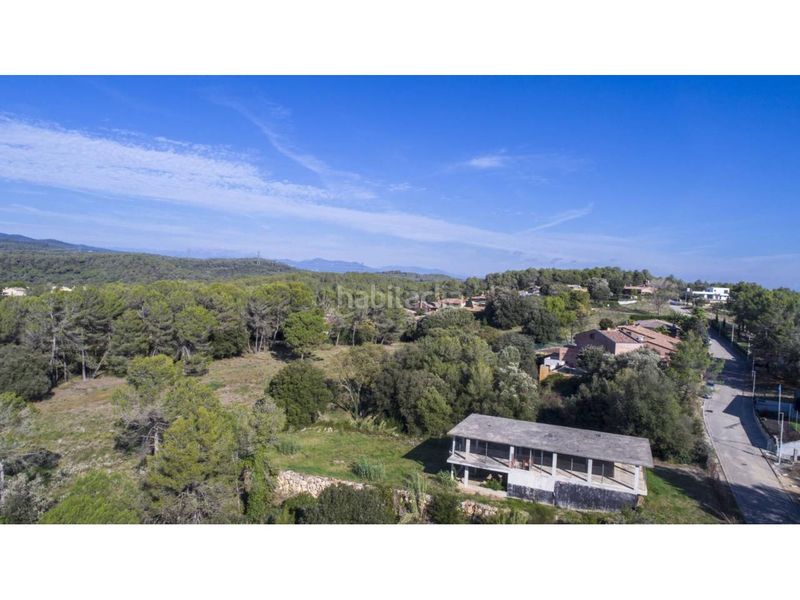 Foto b325f046-4ad2-4e0b-8f57-09963c6c0191. Casa a Sant Julià de Ramis