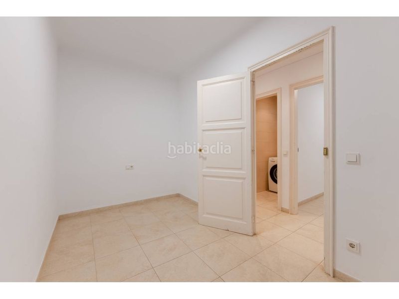 Foto 606de088-d5cd-4b27-a8bd-02178f97bd96. Pis a Eixample Sud-Migdia Girona