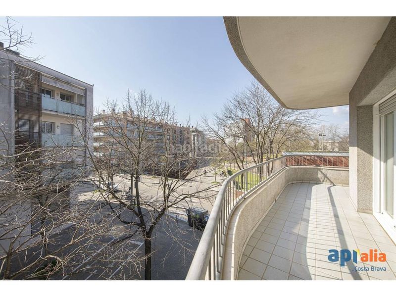 Foto 0a1ebcad-5e0d-403b-b6ef-c43b4fa00cba. Pis amb calefacció a La Devesa Girona