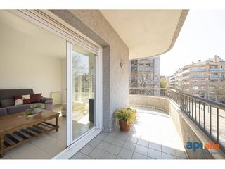 Appartamento  Calle illa. Piso en venta en la devesa