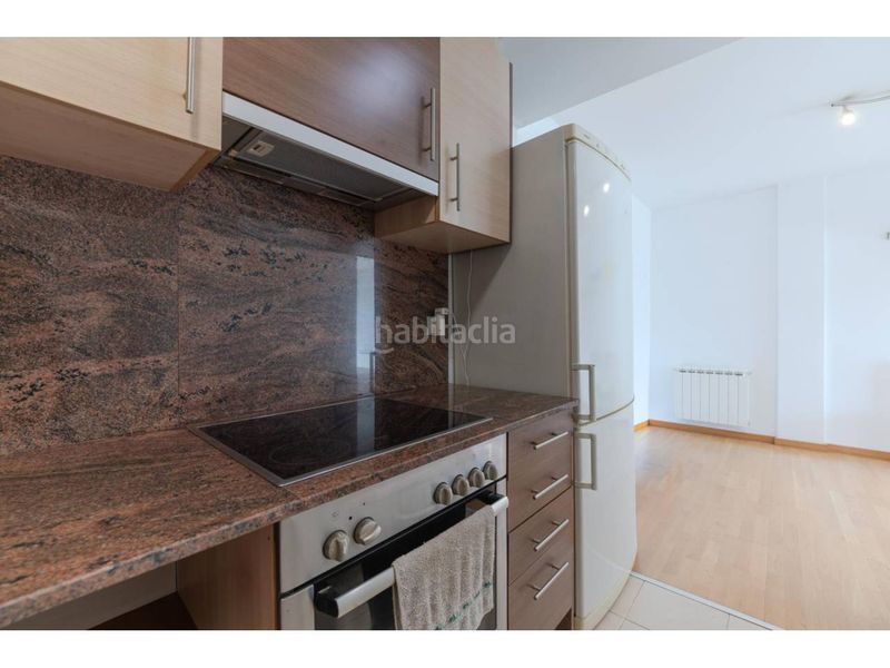 Foto 4f87b74b-db33-43b9-a688-f64830868a8a. Pis amb calefacció aparcament a Santa Eugenia Girona
