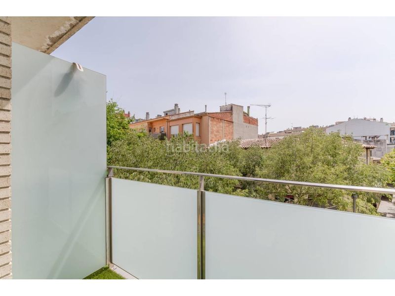 Foto f825a5b0-fa90-4ff8-b9d5-ad890d3e3b64. Pis amb calefacció aparcament a Santa Eugenia Girona