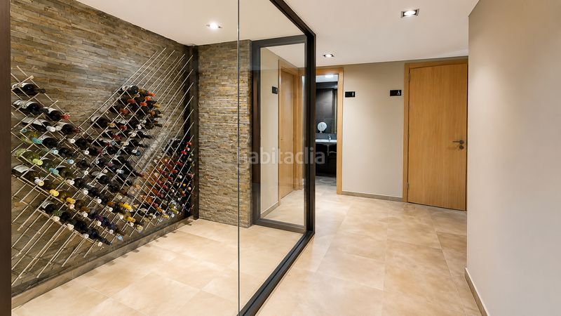 Foto a0f072db-059e-4f21-93d1-23052234f209. Edificio  restaurante en centro en Centre Santa Coloma de Gramenet