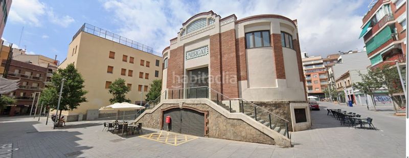 Foto f7b15c14-4217-4170-9aae-a709a34814a0. Edificio  restaurante en centro en Centre Santa Coloma de Gramenet