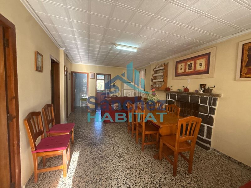Foto c5cc7716-a773-4a2a-b4f9-160796b3e504. Casa in 7 in Chelva