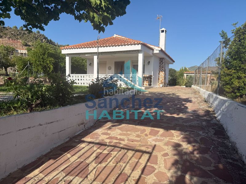 Foto d2248978-c389-418f-8b2f-09c4523ae552. Casa in 7 in Chelva
