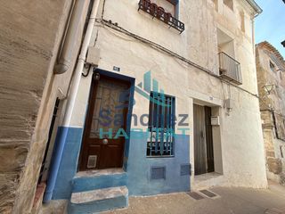Masia  Arrabal 3. Casa de pueblo