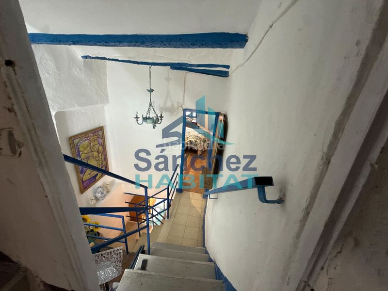 Foto e821abcb-dd8d-40dd-bea3-85c8191e0b8a. Masia a Chelva