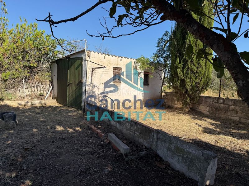 Foto a4608e9a-bfe7-4dd6-a3f9-ccbb7d04e5ef. Casa chalet a reformar en Calles