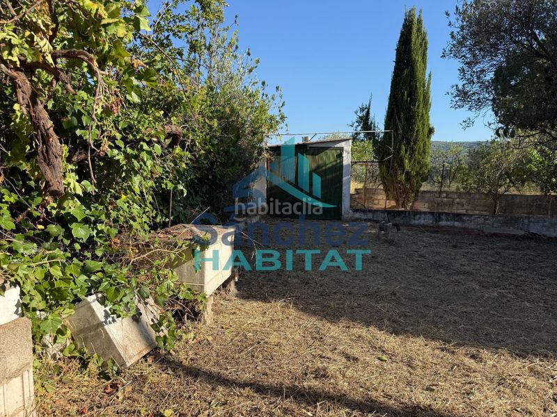 Foto eb9b2ba7-5678-49c1-9b8b-64af87bf179f. Casa chalet a reformar en Calles