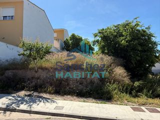 Terreny residencial en Chelva. Solar urbano