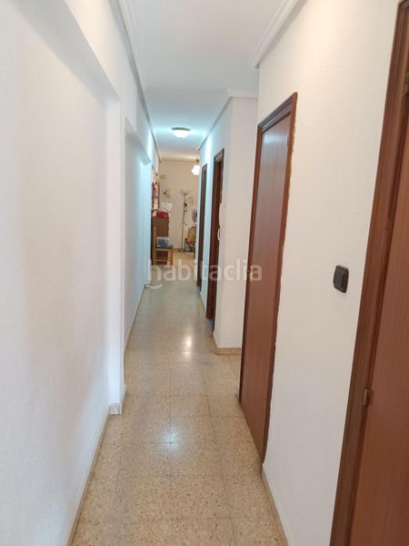 Foto eaf9426a-2963-4de1-b134-08b5705eb247. Pis a País Valencià Mislata