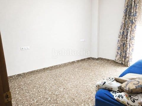 Foto 3e13e2e9-aee7-4ed0-8df5-4bc538c8c320. Pis a Carlet