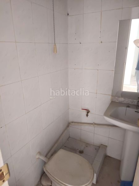 Foto 19e936de-783a-4991-af4f-18d96bbaf834. Lloguer local comercial a Cardenal Benlloch Mislata