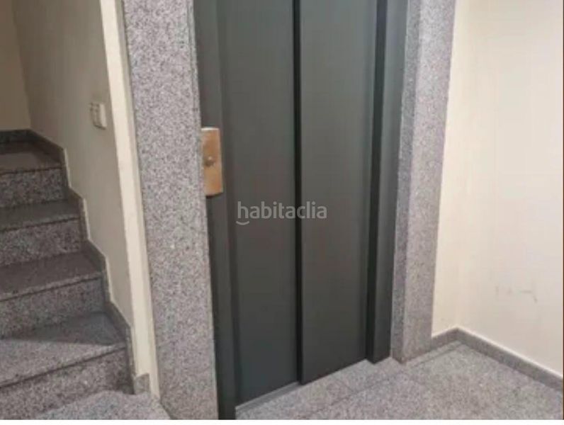 Foto ae2f7e8c-f346-4e70-b925-d3a2760b1c2d. Pis amb aparcament a Vilamarxant